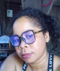 Dating Woman Madagascar to Sambava  : Mandine, 42 years